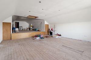 Photo 31- click for photo gallery